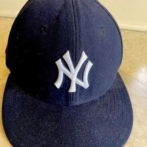Yankees Hut